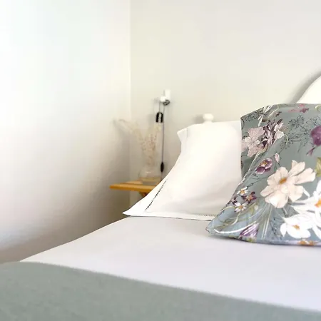 O Violas - Art Coffee & Maison d'hôtes